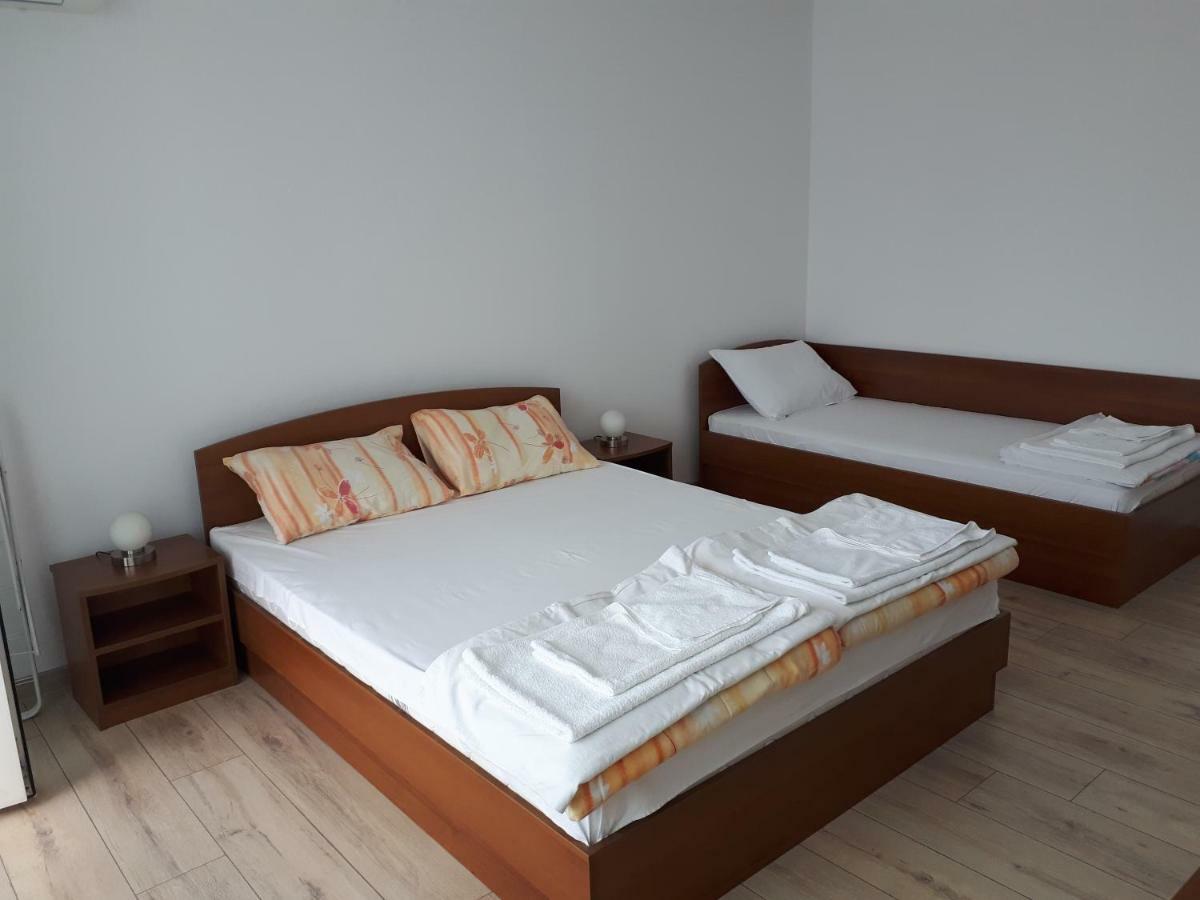 فندق Gradina تشيرنوموريتس المظهر الخارجي الصورة