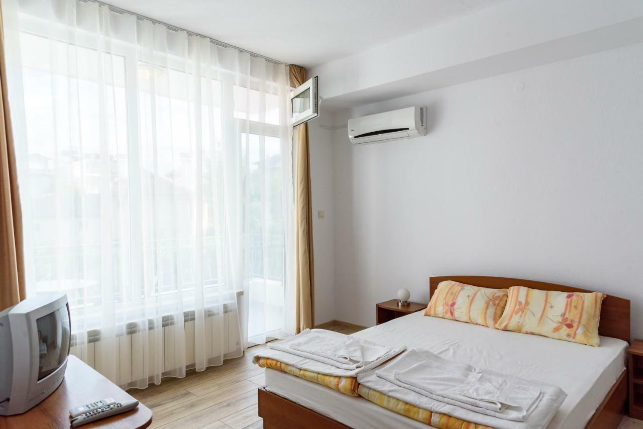 فندق Gradina تشيرنوموريتس المظهر الخارجي الصورة
