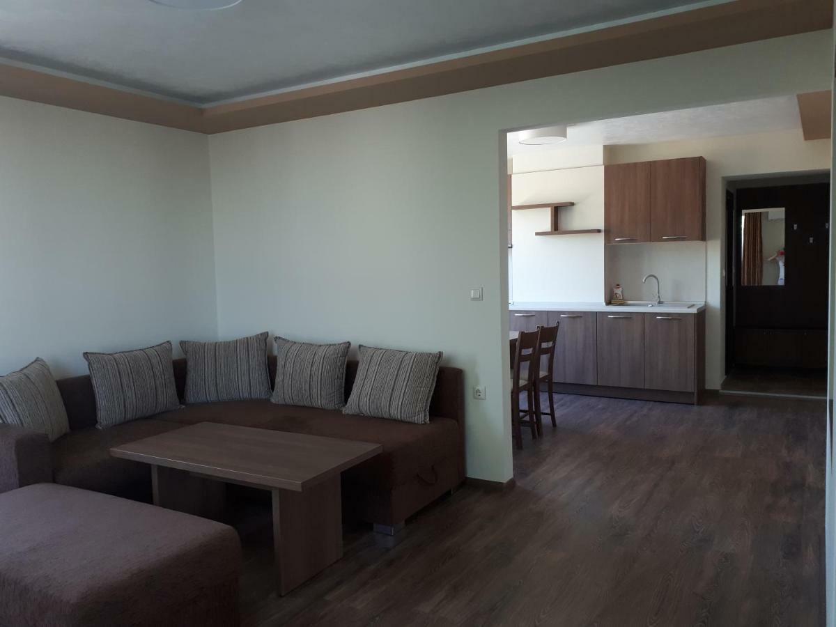 فندق Gradina تشيرنوموريتس المظهر الخارجي الصورة